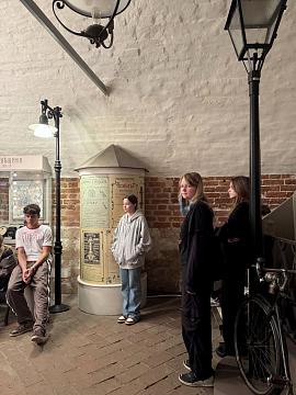  Свет сквозь века: экскурсия 8А и 8Б классов